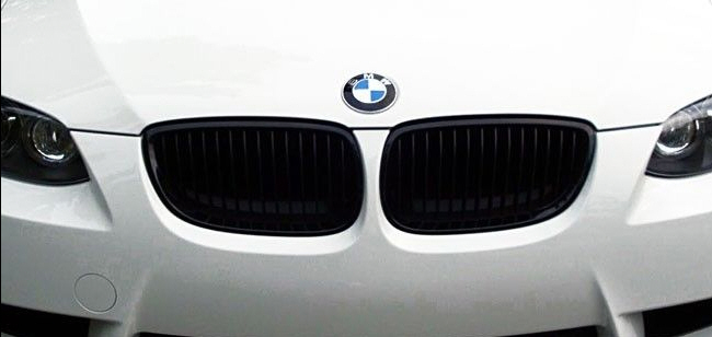 Maska BMW Coupe E92 E93 Cabrio crna mat